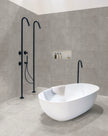 B&B Venezia Grey en situation — carrelage effet pierre
