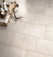 B&B Kayros en situation — carrelage effet pierre