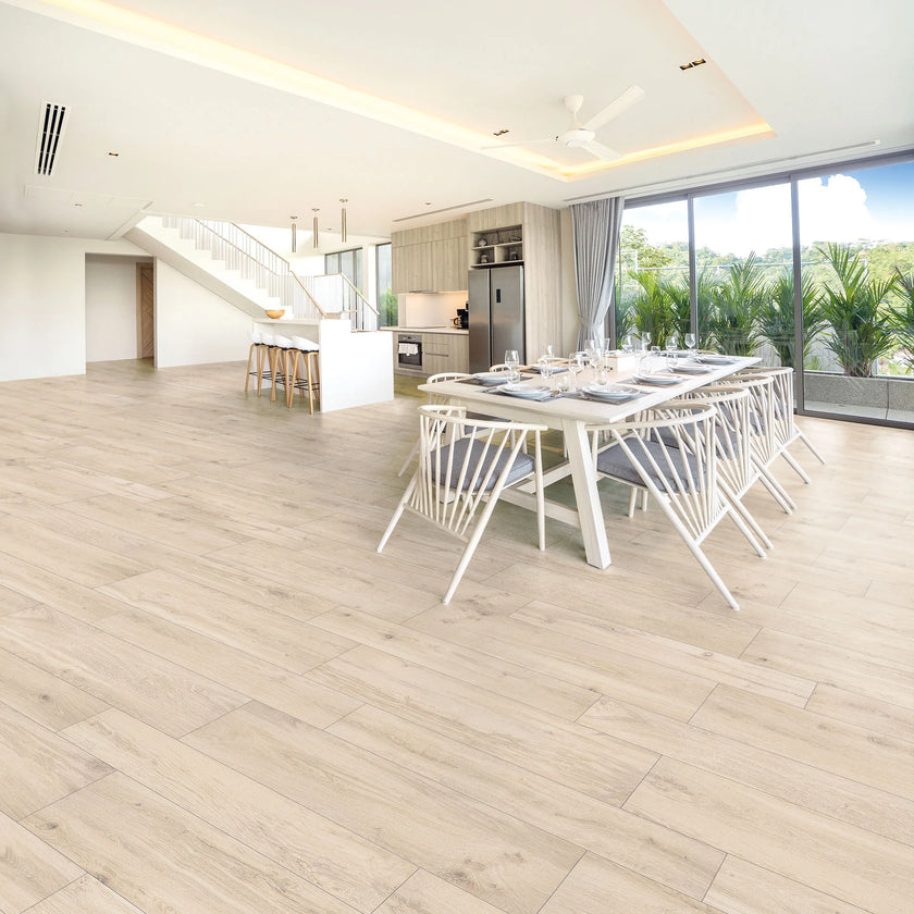 B&B Dolomiti Canazei (clair) en situation — carrelage effet bois