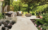 B&B Travertino en situation — carrelage effet pierre