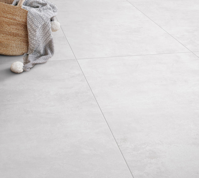 CRZ64 Home en situation — carrelage effet béton