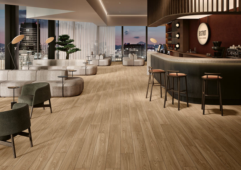 Lames Margres Bare&Bold Bare Beige 20x120 en ambiance restaurant