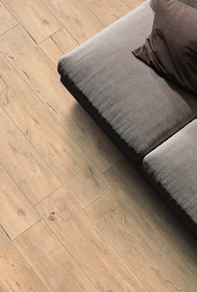 CRZ64 Bois Natural en situation — carrelage effet bois