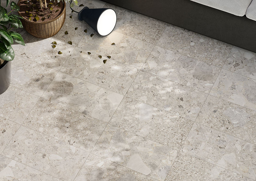 Fioranese Frammenta Bianco en situation — carrelage effet pierre