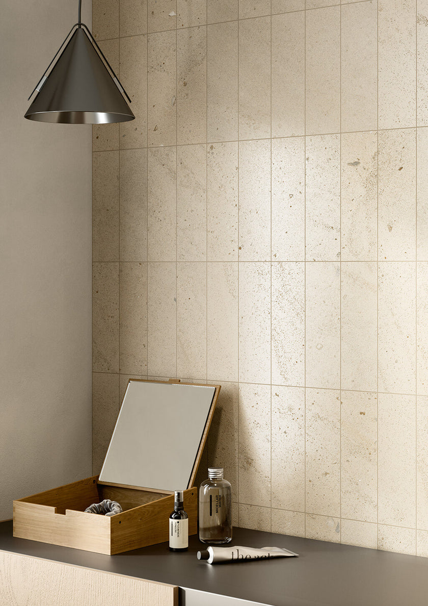 Fioranese I Ciottoli Beige en situation — carrelage effet pierre