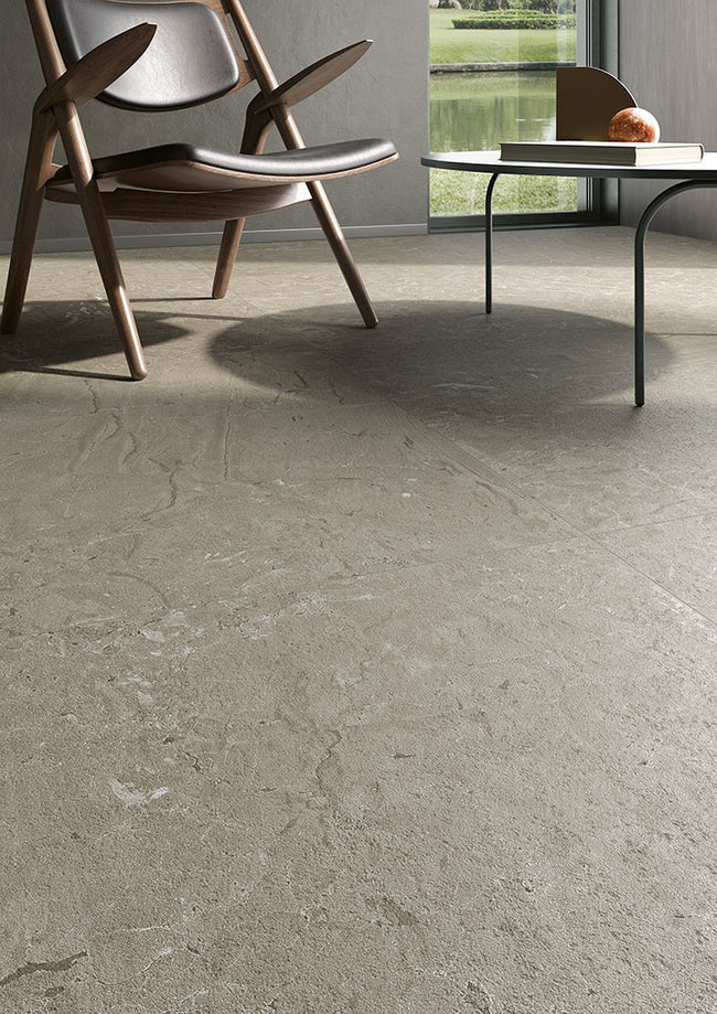 Fioranese Mashup Dolomia Grigio Scuro en situation — carrelage effet pierre