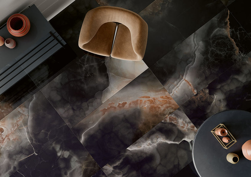 Fioranese Unica Deep Dark en situation — carrelage effet onyx