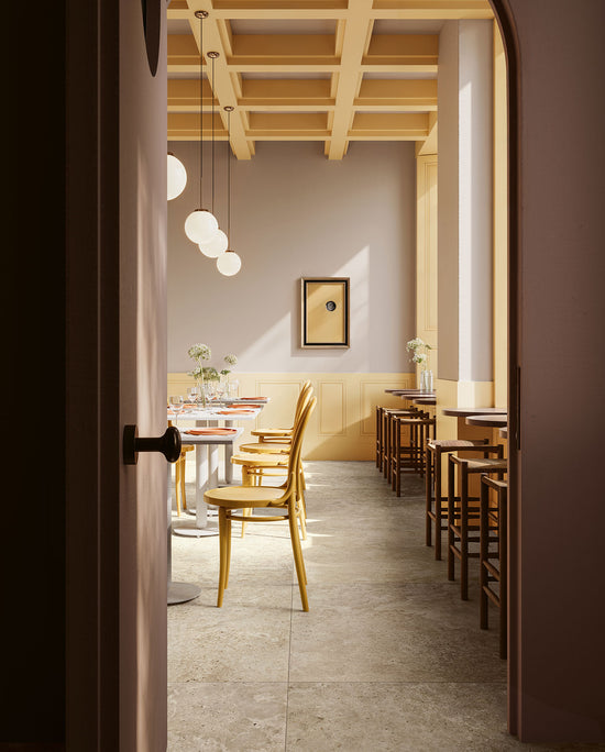 Serenissima Grande in Falda Travertino Navona en situation — carrelage effet marbre