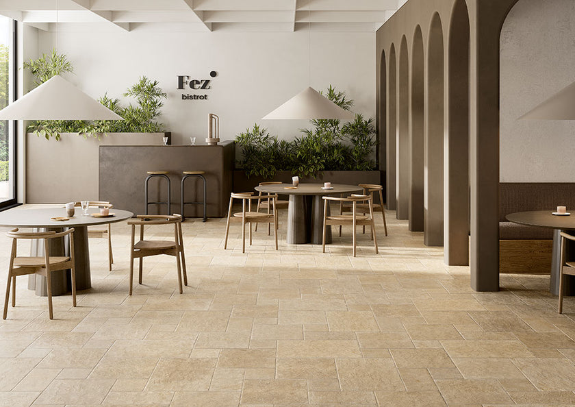 Fioranese Borgogna Pietra di Fez Beige en situation — carrelage effet pierre