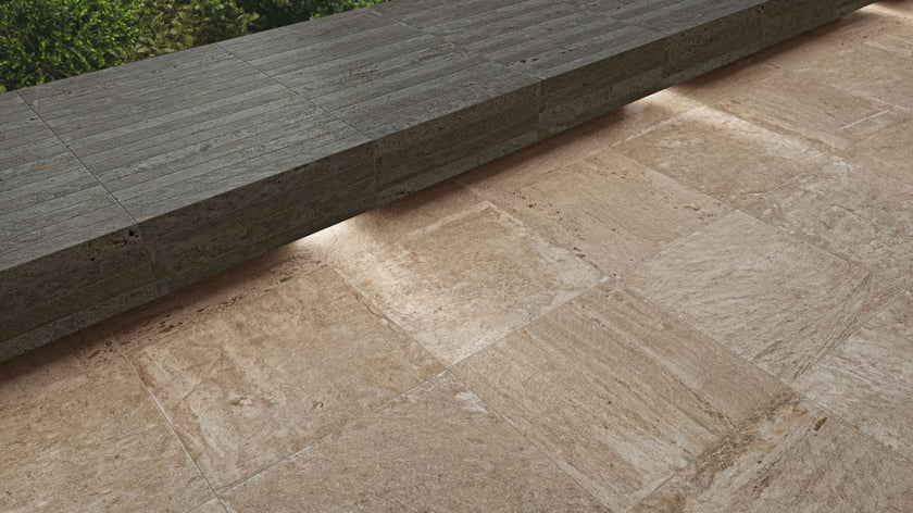 NOVOCERAM LOSA OPUS ROMAIN BRESTIA OUTDOOR PLUS 20 mm — Calcite et Graphite associés en extérieur
