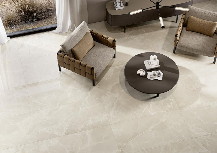 Fioranese Unica Crystal White en situation — carrelage effet onyx