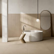 Fioranese Ōgi Terra05 en situation — carrelage effet béton