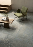Fioranese Alchimia Grigio Azzurro en situation — carrelage effet béton