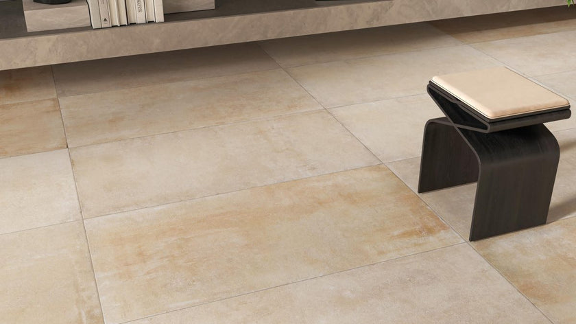 NOVOCERAM SÉRAC BANDES ROMAINES DOMITIA OUTDOOR PLUS 20 mm — Naturel en séjour (détail)