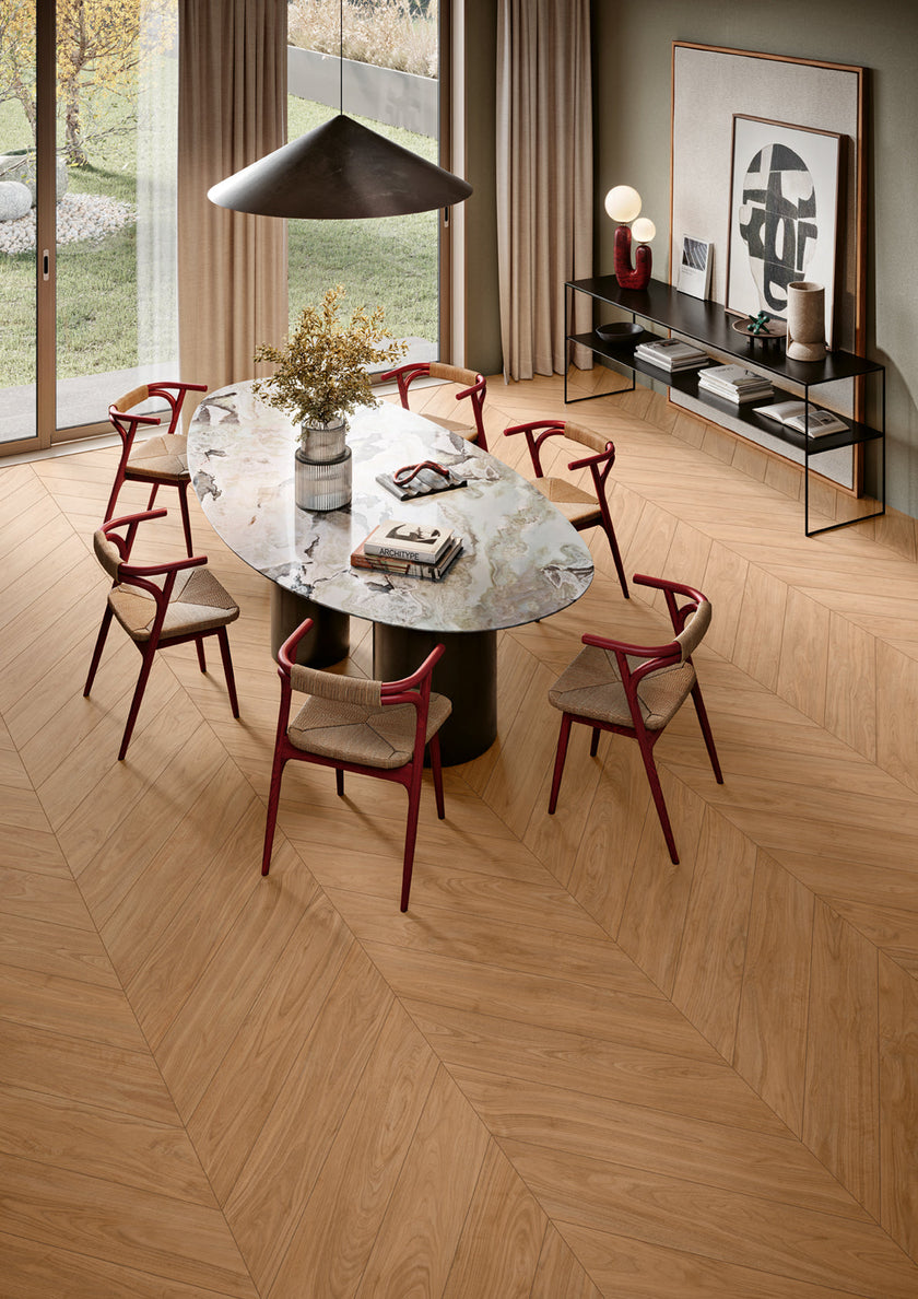MARGRES STAGE Chevron 20x100 Cherry Adouci (Rectifié) en ambiance