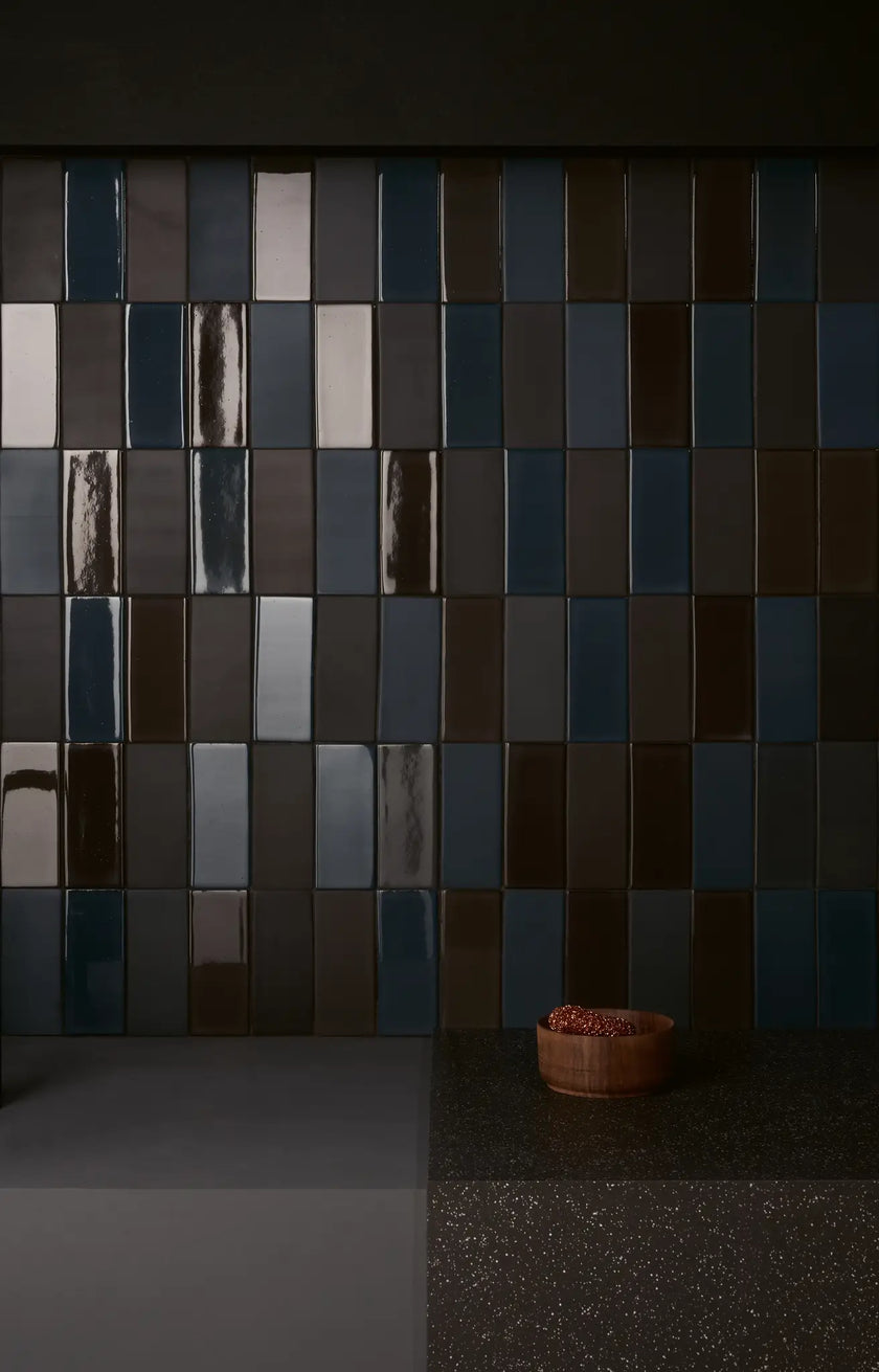 Carreau 41ZERO42 Cosmo Brick Blu-Nero brillant 6,5x15,5