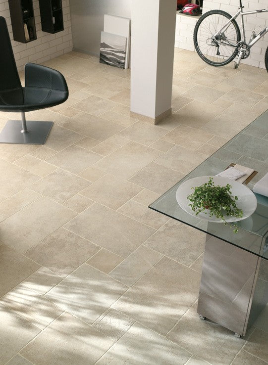 Carrelage effet pierre Cerdomus Kairós — ambiance 1