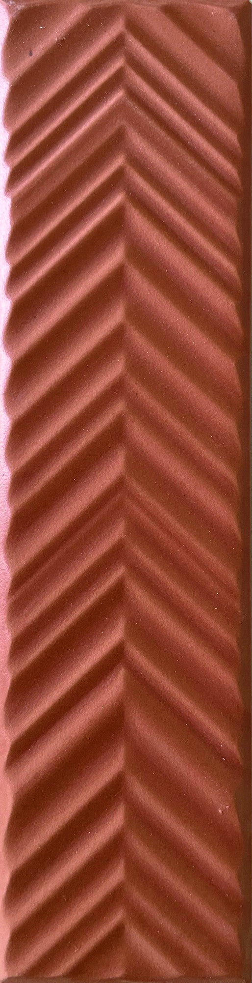Carrelage Elios Dust Chevron Terrae 5x20 cm — packshot carreau, réf. 03E5C80