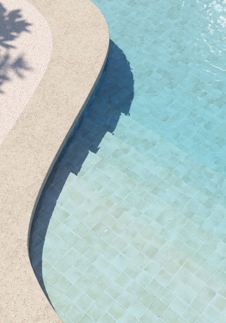 Carrelage Spa & Pools Equipe Cerámicas en piscine