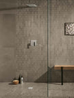 Douche à l'italienne au sol en mosaïque Margres Tool 5x5 tortora
