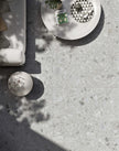 POLIS Milano en situation — carrelage effet pierre