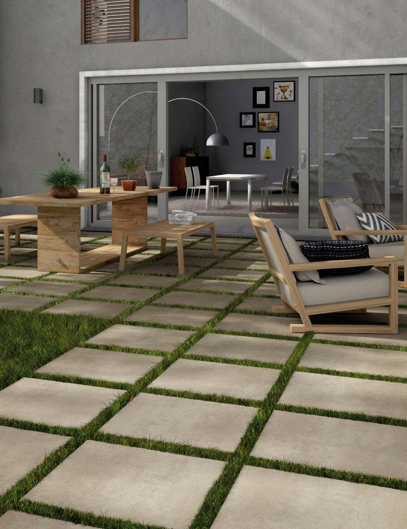 POLIS N.Y.C. en situation — carrelage effet béton
