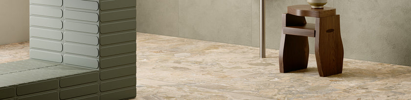 Fioranese Fusion Moss en situation — carrelage effet pierre et enduit